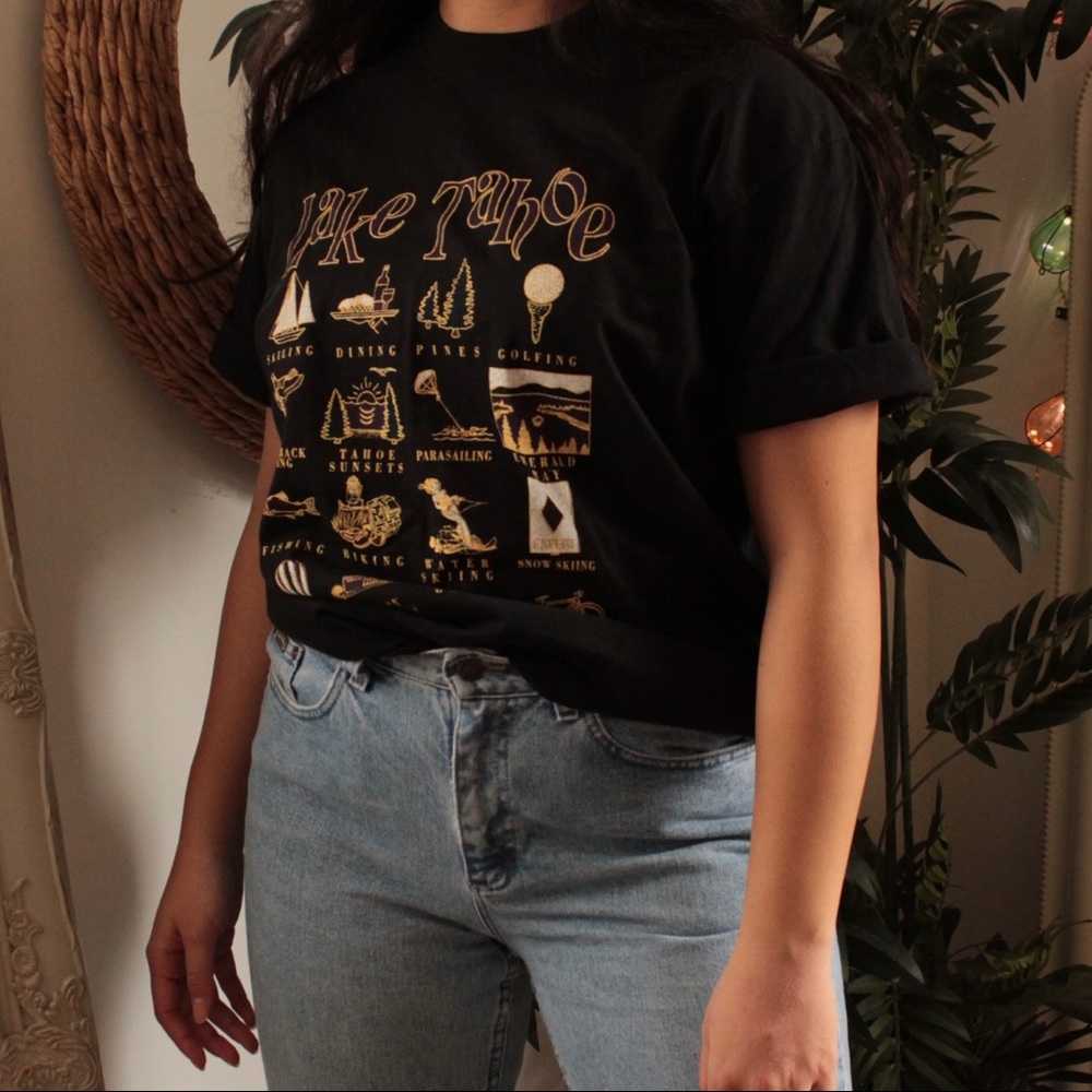 Black Lake Tahoe Vintage Pattern Graphic T-Shirt L